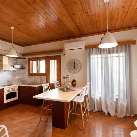 بيت للعطل Rosa's House Lefkada Av